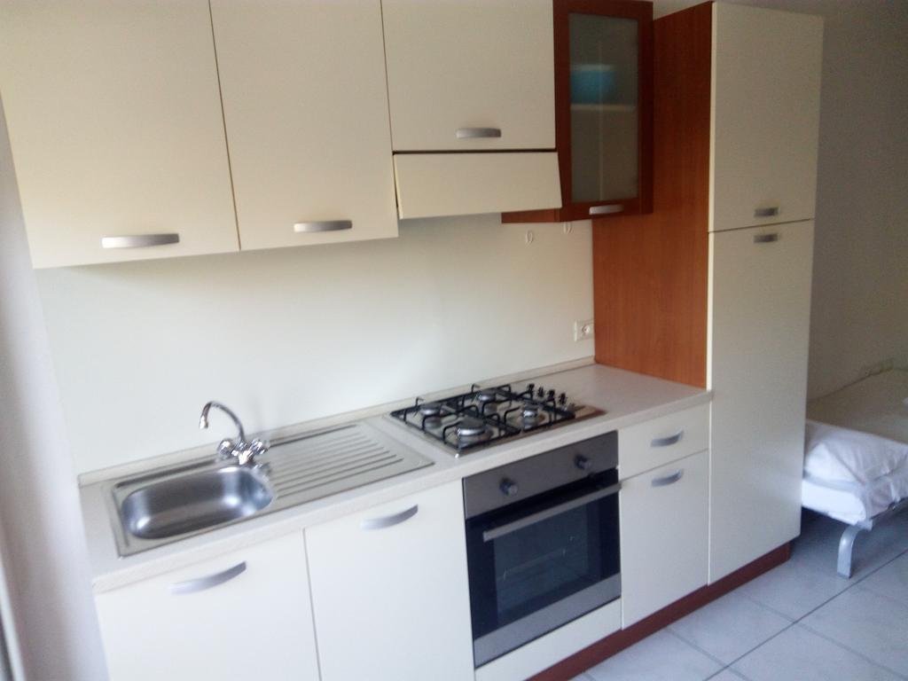 Residence Maryel Rimini Bagian luar foto